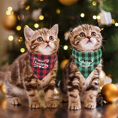 Çan ile ADOGGYGO Noel Kedi Yaka Ayrılıkçı, Merry Christmas Desenli 2 Paket Ayarlanabilir Kedi Bandana Yaka, Kediler Yavru